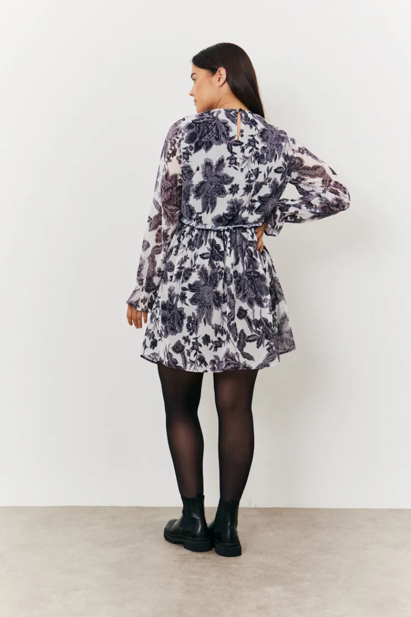 Maternity Crew Neck Printed Smock Dress|In the Style New