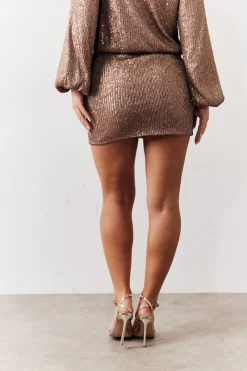 Matte Sequin Mini Skirt|In the Style Hot