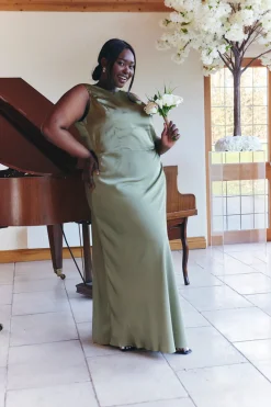 Satin Cowl Back Maxi Dress|In The Style Clearance