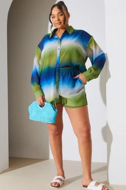 Ombre Chiffon Floaty Co-Ord Beach Shorts|In the Style Sale