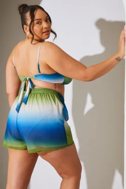 Ombre Chiffon Floaty Co-Ord Beach Shorts|In the Style Sale