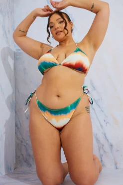 Ombre Print Triangle Halterneck Bikini Top|In the Style Hot