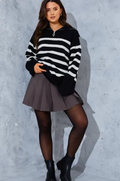 Pleated Mini Skirt|In the Style Online