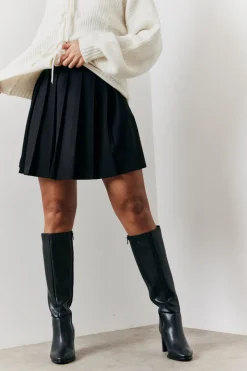 Pleated Skirt|In the Style Outlet