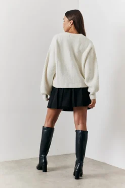 Pleated Skirt|In the Style Outlet