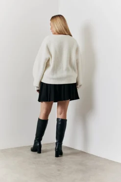 Pleated Skirt|In the Style Outlet