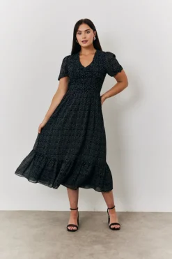 Polka Dot V Neck Puff Sleeve Midaxi Dress|In the Style Discount
