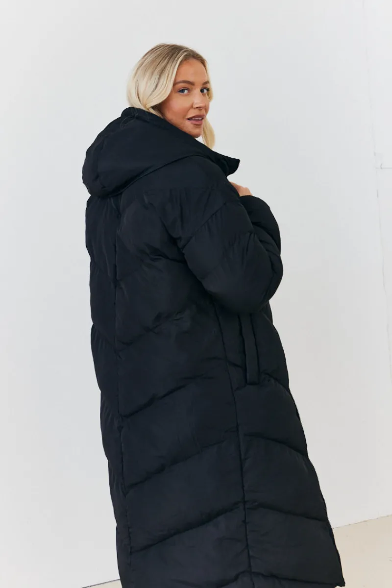 Reversible Hooded Longline Puffer Coat|In the Style New
