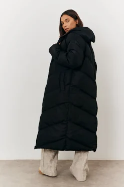 Reversible Hooded Longline Puffer Coat|In the Style New