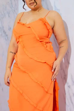 Ruffle Detail Maxi Dress|In the Style Clearance