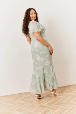 Floral Print Chiffon Flutter Sleeve Maxi Dress|In The Style