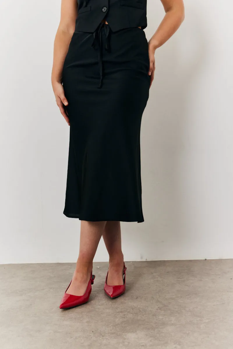 Satin Tie Waist Slip Skirt|In the Style Clearance