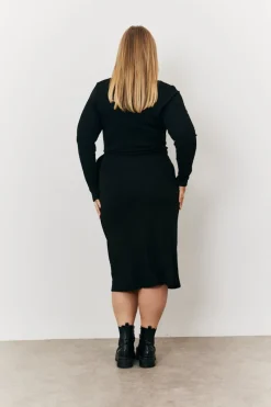 Scoop Neck Ribbed Long Sleeve Bodycon Wrap Midi Dress|In the Style Discount