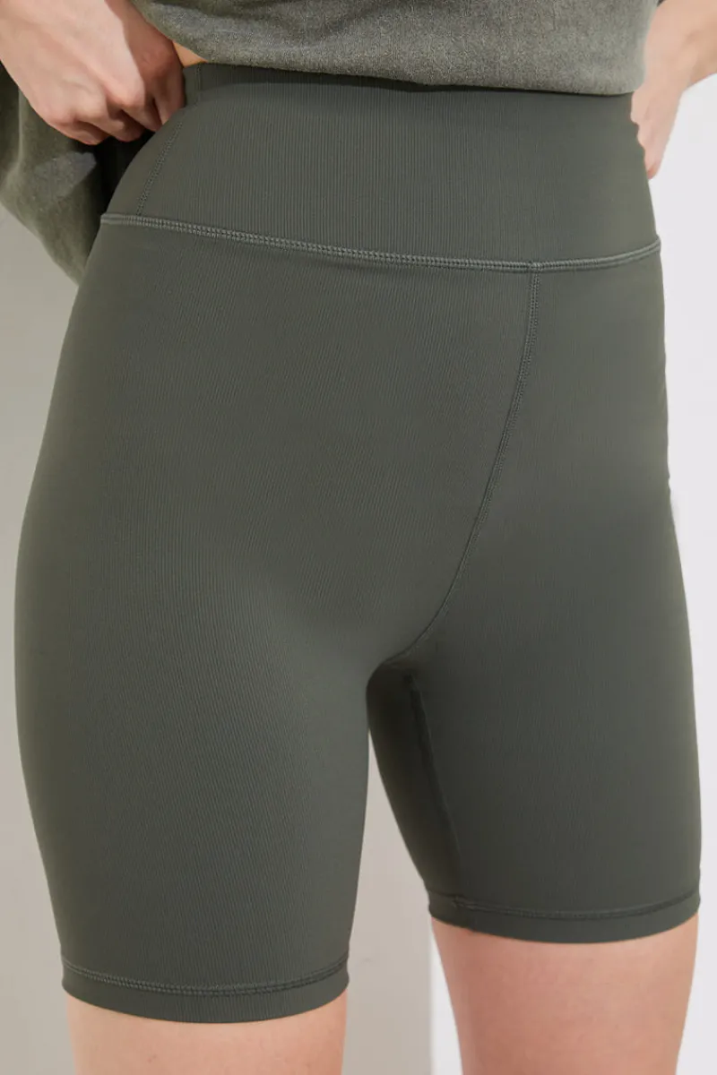 Sculpt and Control Cycle Shorts|Fits Clearance