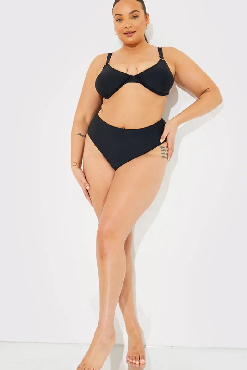 Sculpt Ring Detail Underwire Bikini Top|In The Style