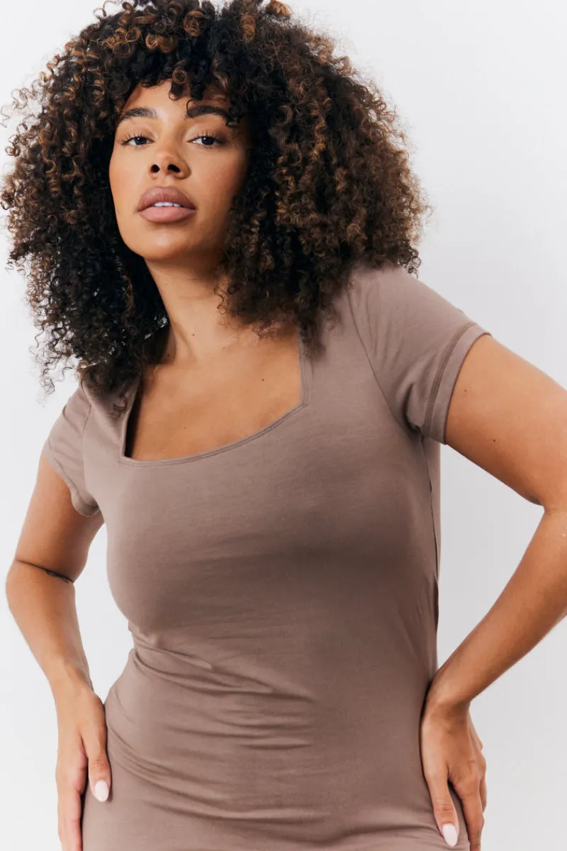 Sculpting Cap Sleeve Maxi Dress|Fits Outlet