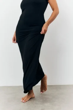 Sculpting Cap Sleeve Maxi Dress|Fits