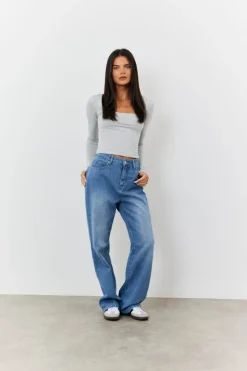 Sculpting Long Sleeve Scoop Neck T-Shirt|Fits Online