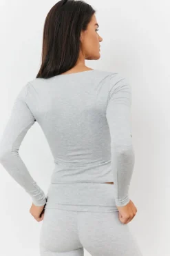 Sculpting Long Sleeve Scoop Neck T-Shirt|Fits Online