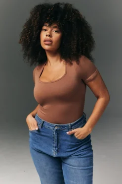Seamless Scoop Neck Snatched Shapewear Top|In The Style Outlet
