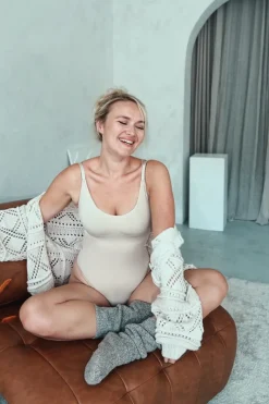 Seamless Strappy Snatched Shapewear Bodysuit|In The Style Sale