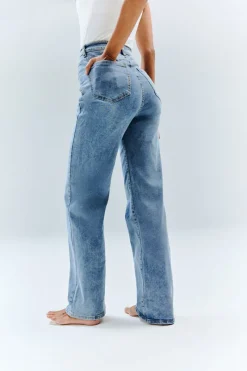 Sienna Straight Leg Jean|In The Style Discount