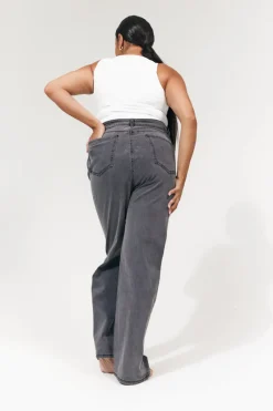 Sienna Straight Leg Jean|In The Style Discount