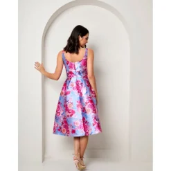 Sleeveless Floral Fit and Flare Midi Dress in Blue|CHI CHI LONDON Hot