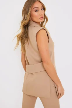 Sleeveless Oversized Blazer|In the Style Online
