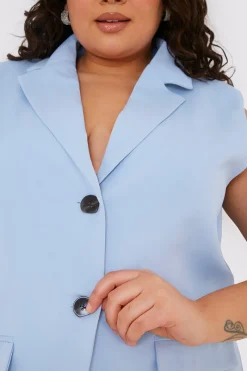 Sleeveless Oversized Blazer|In the Style Online