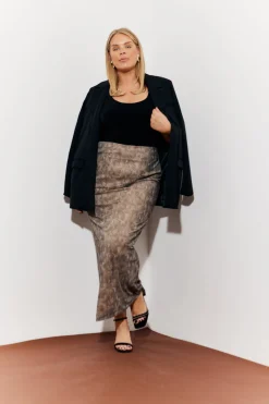 Snake Skin Printed Mesh Skirt|In The Style