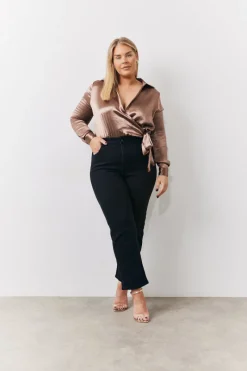 Straight Leg High Rise Ankle Grazer Jeans|In The Style Best