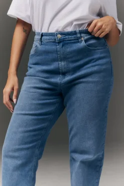 Straight Leg Jean|In the Style Clearance