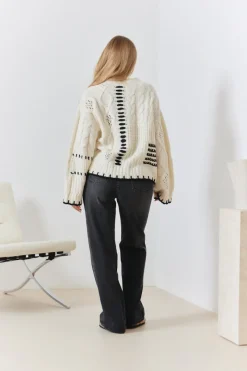 Straight Leg Jeans|In The Style New