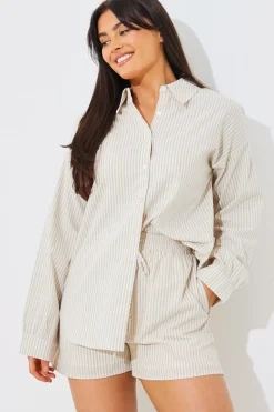 Striped Elasticated Waist Shorts|In the Style Outlet