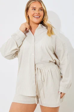 Striped Elasticated Waist Shorts|In the Style Outlet