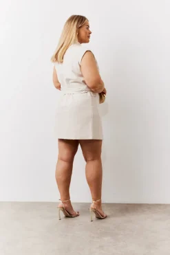 Structured Pocket Detail Belted Mini Dress|In The Style Discount