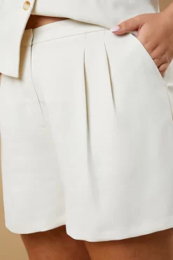Tailored Shorts|In The Style Clearance