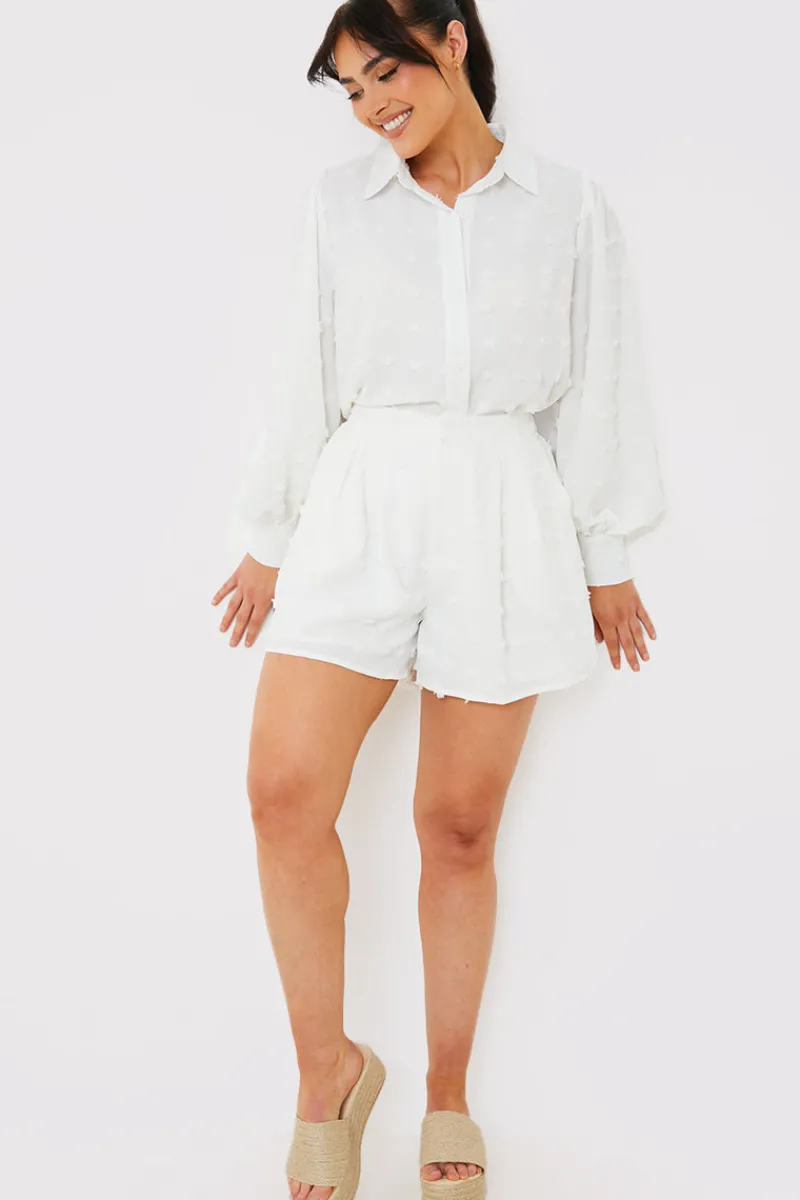 Textured Dobby Detail Co-ord Shorts|In the Style Online