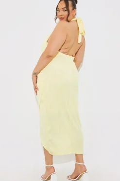 Textured Halter Neck Midi Dress|In the Style Hot