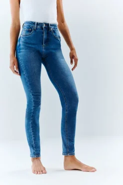 The Miracle Skinny Jean|IN THE STYLE