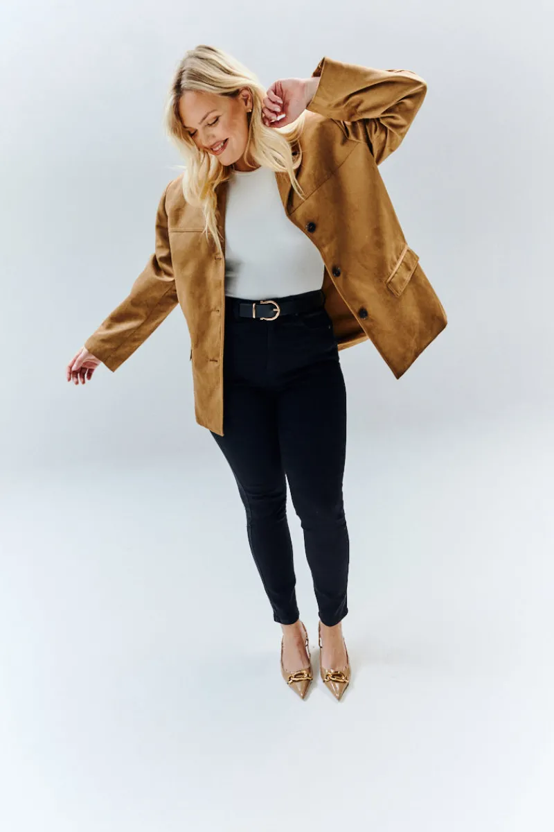 The Miracle Skinny Jean in|IN THE STYLE Hot