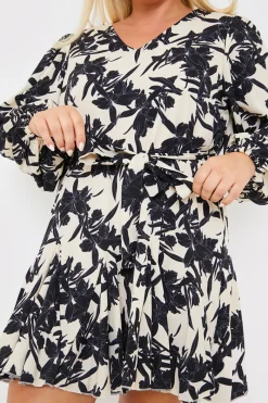 V Neck Balloon Sleeve Godet Mini Dress|In the Style Clearance