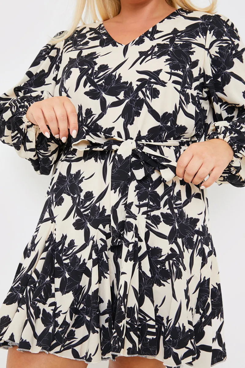 V Neck Balloon Sleeve Godet Mini Dress|In the Style Clearance