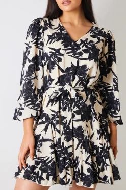 V Neck Balloon Sleeve Godet Mini Dress|In the Style Clearance