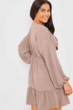 V Neck Frill Hem Smock Dress|In the Style Online