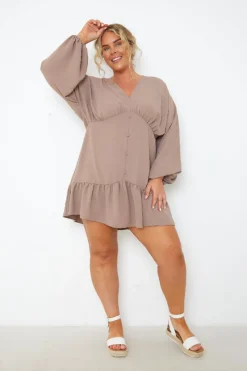 V Neck Frill Hem Smock Dress|In the Style Online