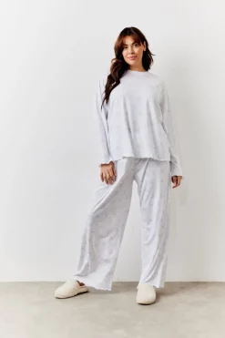 Bow Print Long Sleeve Top and Trouser PJ Set|In The Style Best