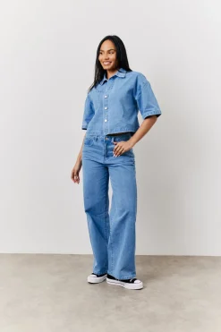 Wide Leg Jeans|In The Style Discount